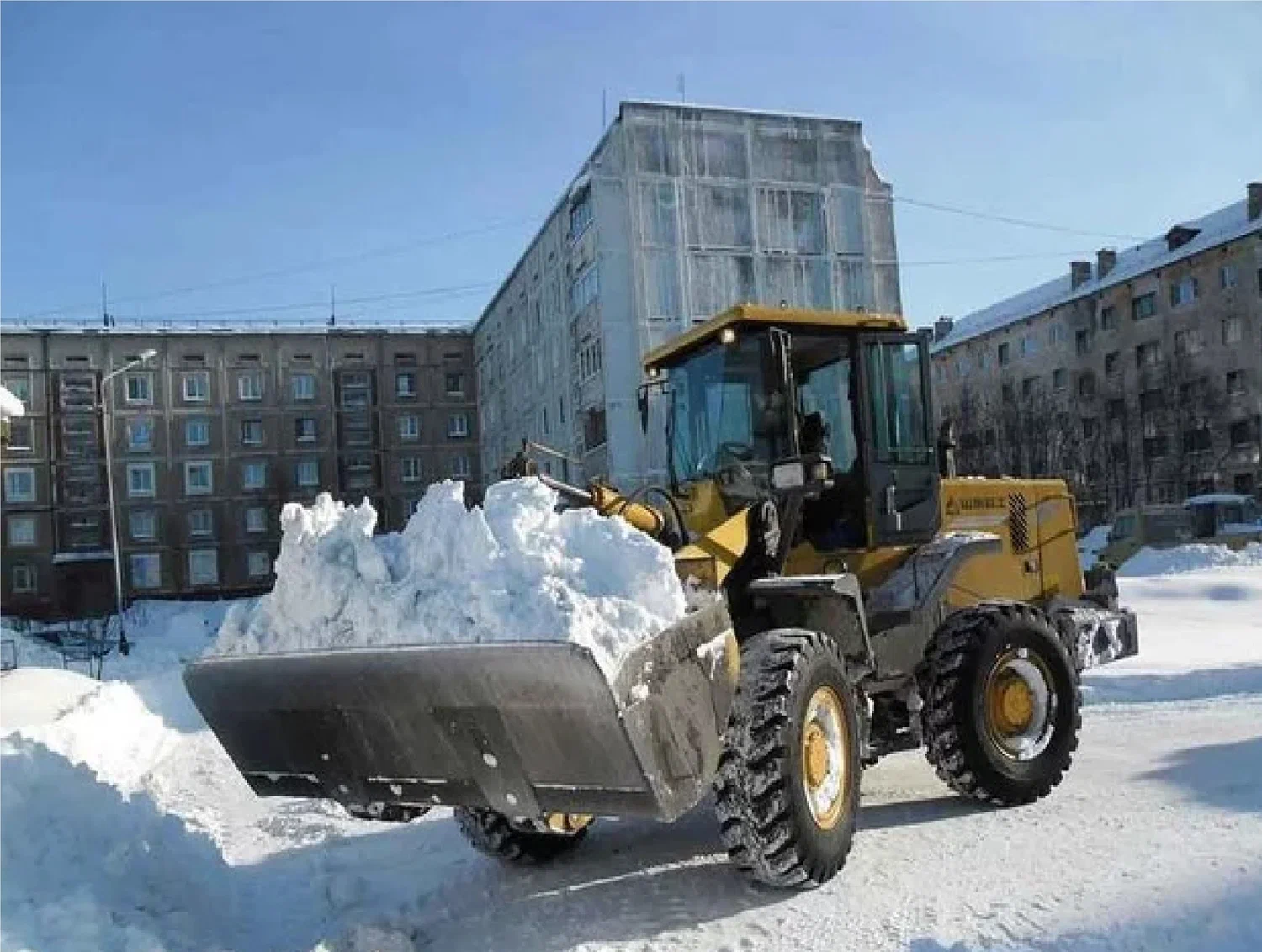 Фронтальный погрузчик