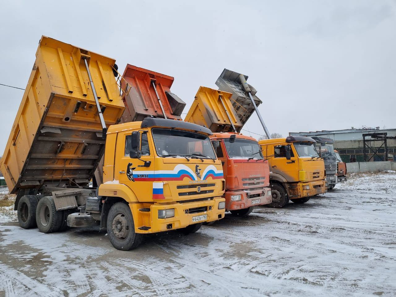КАМАЗ для вывоза снега